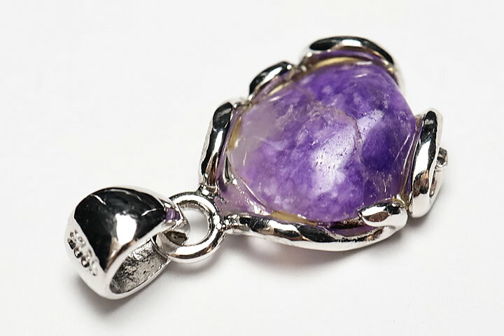 ピンクスギライトペンダントトップ プレミアムグレード