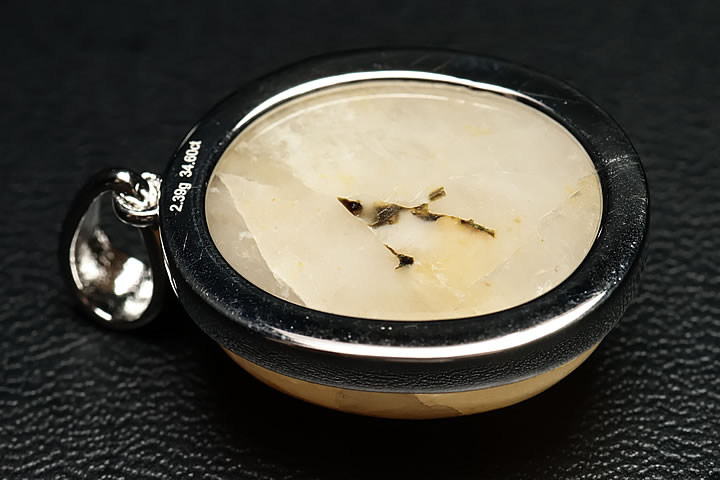 34.60ct特大サイズ フェナカイトペンダントトップ ブラジル産