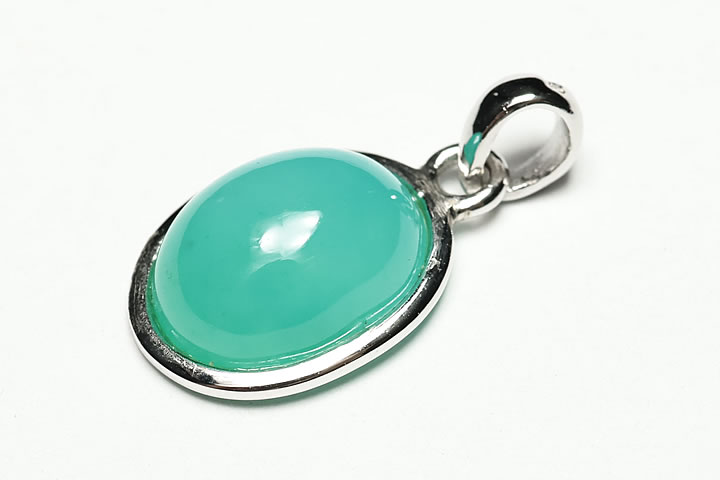 アメリカ　アリゾナ州産　ジェムシリカペンダントトップ ジェムグレード