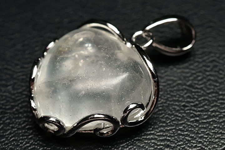 サチャロカアゼツライトプレミアムハートペンダントトップ(プログラミング済)