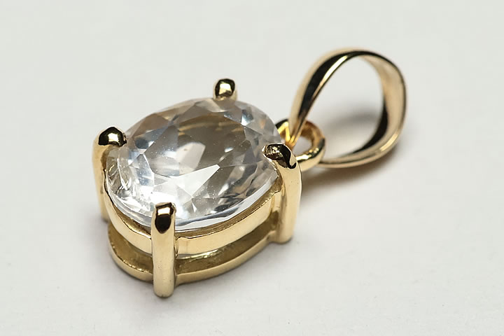 0.73ctフェナカイトK18ペンダントトップ　ファイナルグレード++ ブラジル産 鑑別書付き!