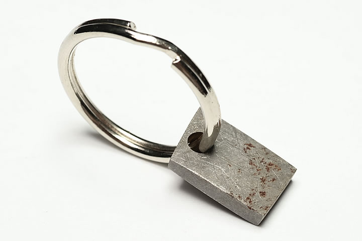 ナチュラルギベオン　キーホルダー ナミビア産