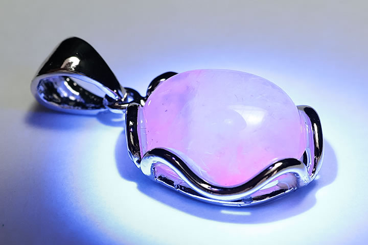 ハックマナイトジュエリーグレードペンダントトップ