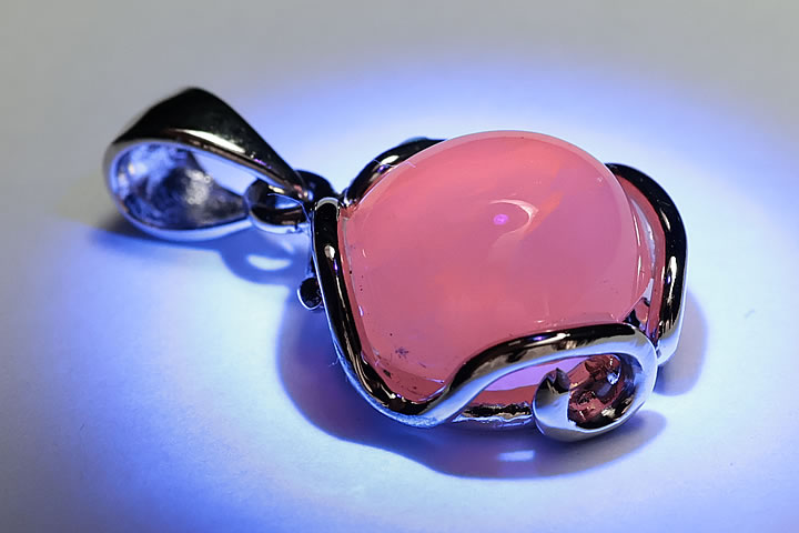 ハックマナイトジュエリーグレードペンダントトップ