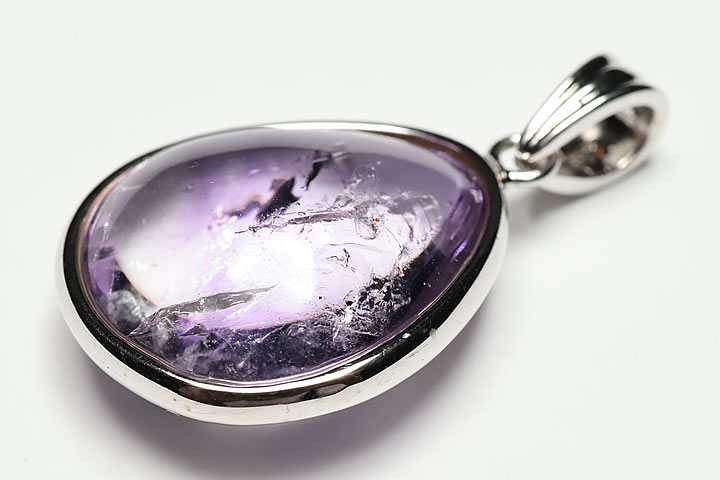 超レア品！エレスチャルアメジスト水入りペンダントトップ マダガスカル産