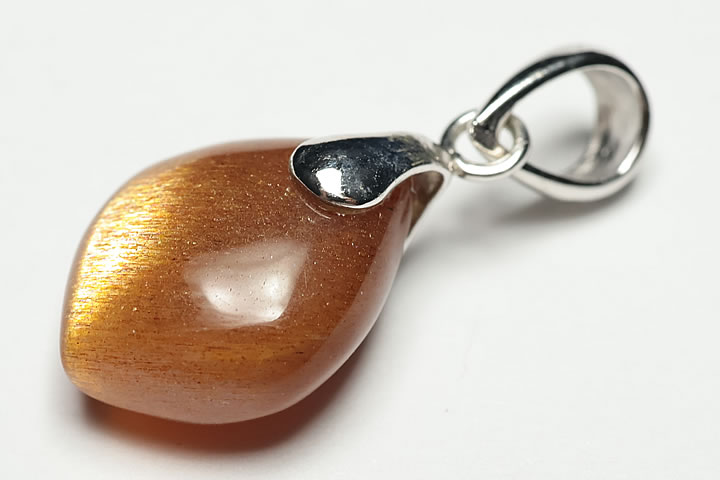 極上サンストーンペンダントトップ