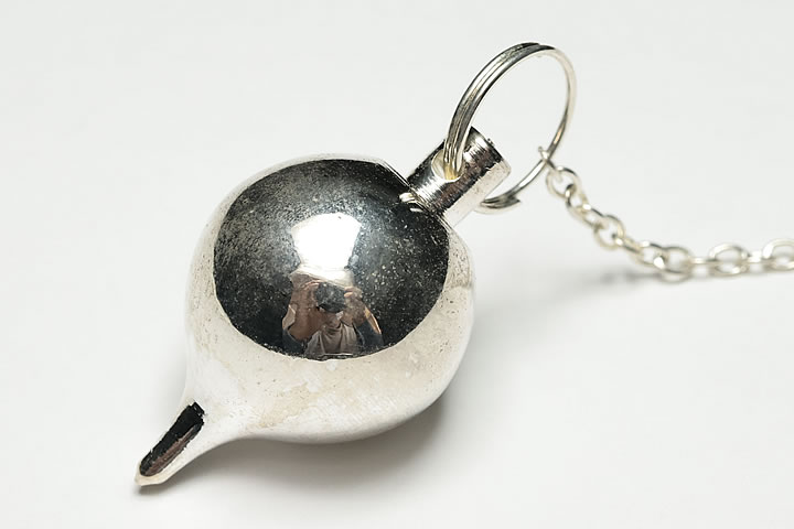 シルバー ペンジュラム