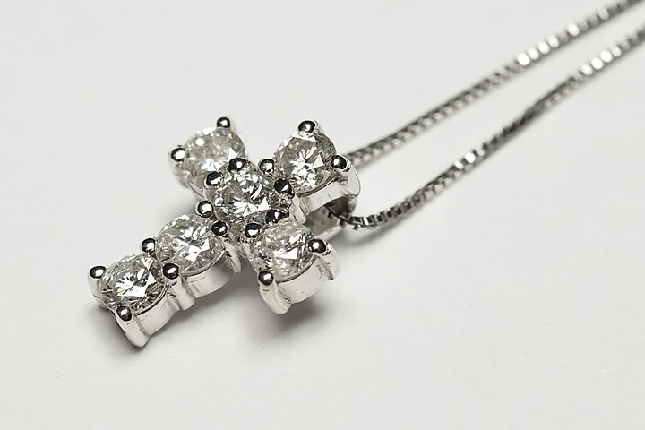K18WG ダイヤネックレス 0.30ct