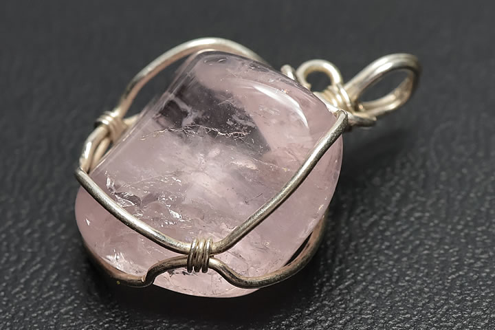 モルガナイト シルバーワイヤー ペンダントトップ