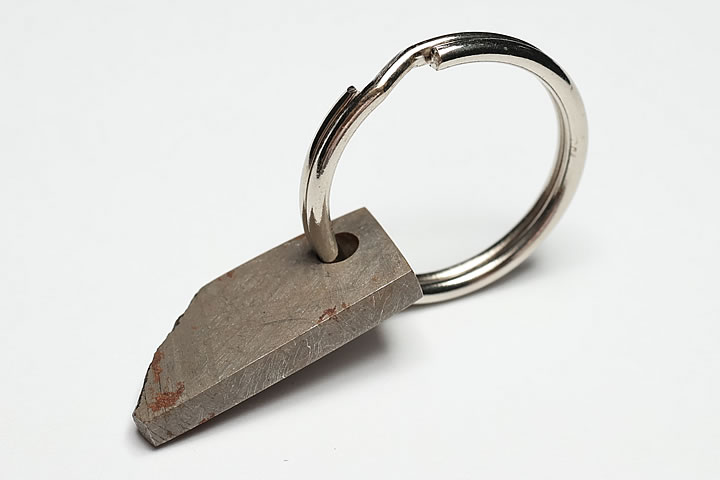 ナチュラルギベオン　キーホルダー ナミビア産