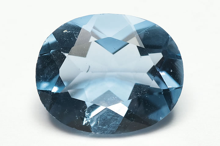 3.95ct カラーチェンジフローライト カットルース ブラジル産