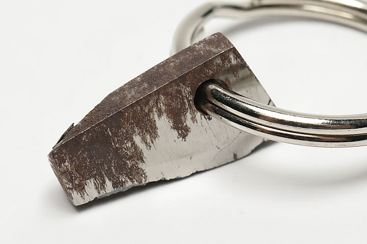 ナチュラルギベオン　キーホルダー 鏡面仕上げ ナミビア産