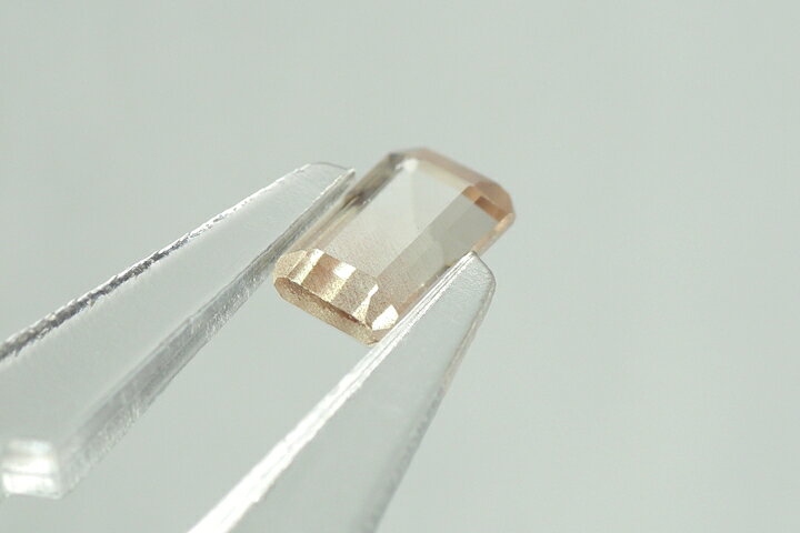 0.35ct オレゴンサンストーンルース　ファイナルグレード　アメリカオレゴン州産