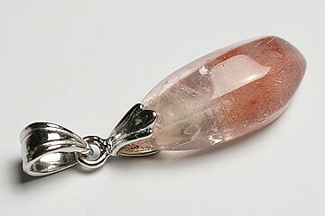 ロシア産ストロベリークォーツペンダントトップ