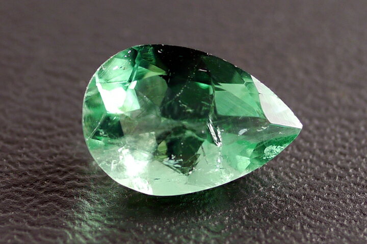 超レア品！3.44ctカラーチェンジフローライトルース ロジャリー鉱山産