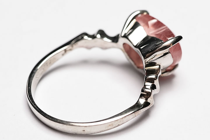 ロシア産ストロベリークォーツリング　10.5号