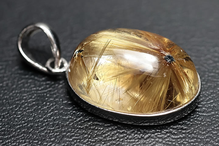 ルチルペンダント高品質