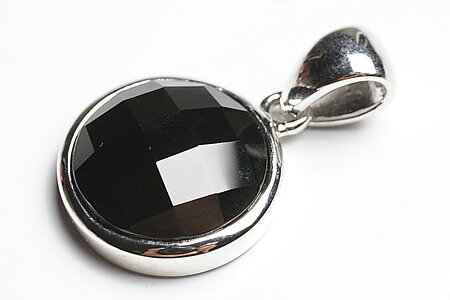 ブラックスピネルカットペンダントトップ