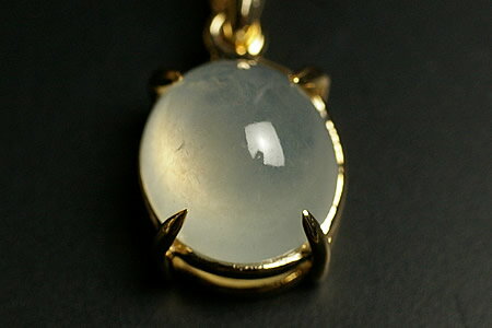 宝石質ホワイトヒスイペンダントトップミャンマー産　K14金