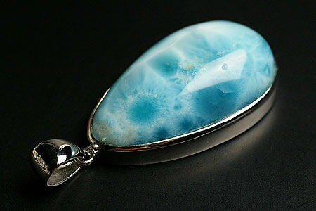 ラリマーペンダントトップハイパープレミアム