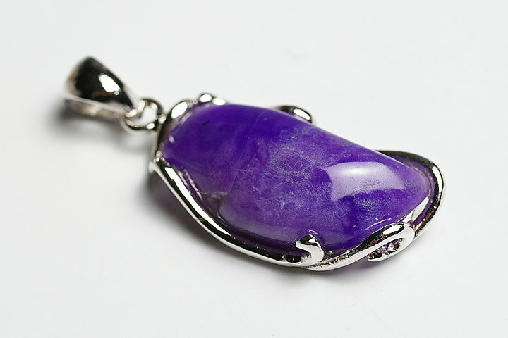 トップクオリティースギライトペンダントトップ