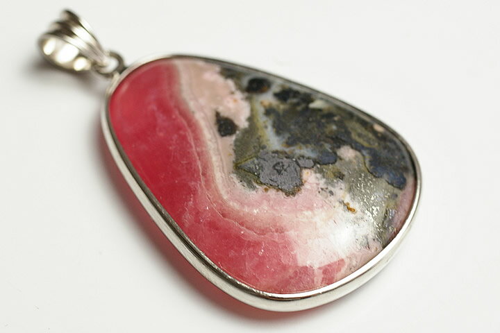 2A　縞有りロードクロサイト(インカローズ)ペンダントトップ