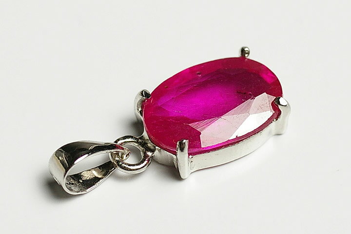 ピンクサファイアカットペンダントトップ