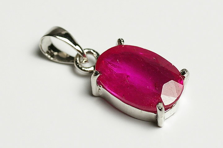 ピンクサファイアカットペンダントトップ
