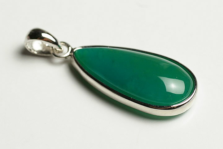 ファイナルグレード！ジェムシリカペンダントトップ　ペルー産