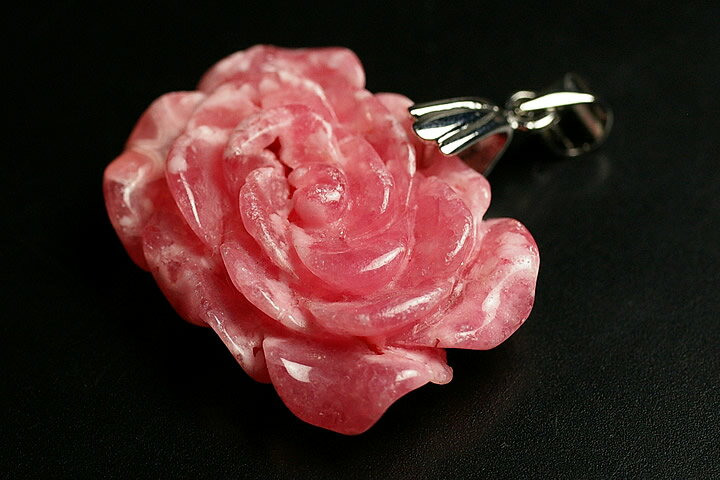 インカローズ　ローズカットペンダントトップ