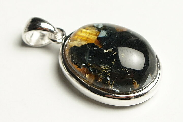 太陽ルチルペンダントトップ プレミアムグレード