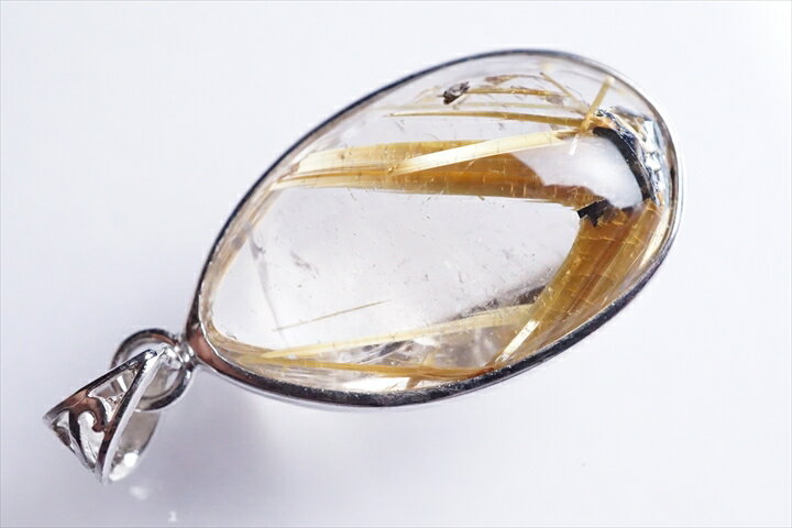 太陽ルチルペンダントトップ　ファイナルグレード