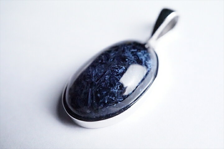 ブルーピーターサイトペンダントトップファイナルグレード