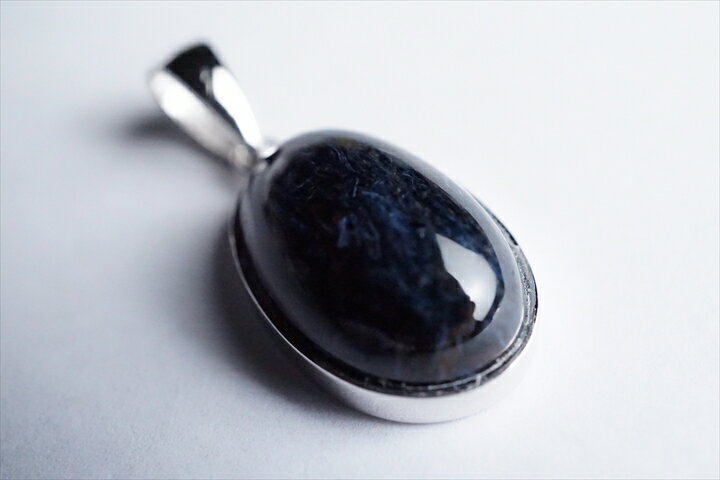 ブルーピーターサイトペンダントトップファイナルグレード