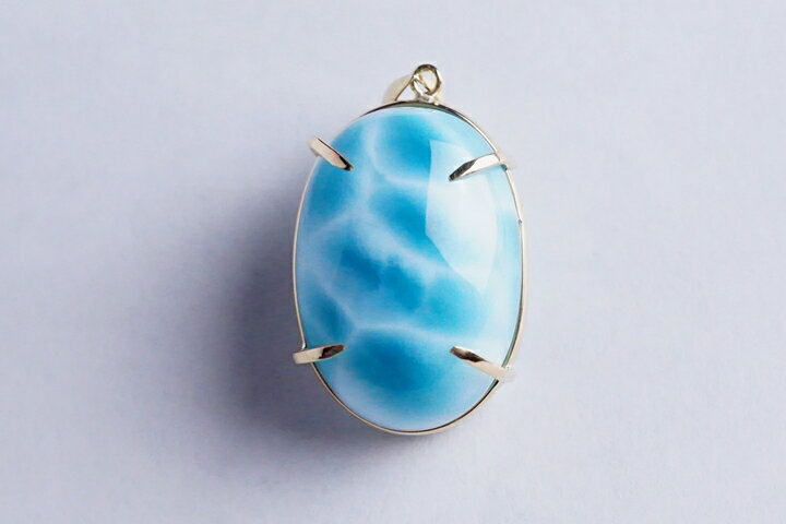 ラリマーペンダントトップK18 ファイナルグレード+++++ 特大サイズ　鑑別書付き！29.66ct