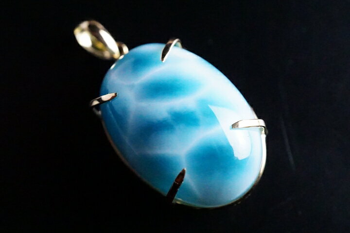 ラリマーペンダントトップK18 ファイナルグレード+++++ 特大サイズ　鑑別書付き！29.66ct