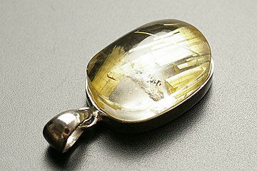 キャッツアイルチルペンダントトップ