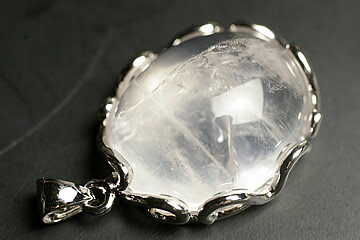 リアルメタモルフォーゼスペンダントトップ　限定品