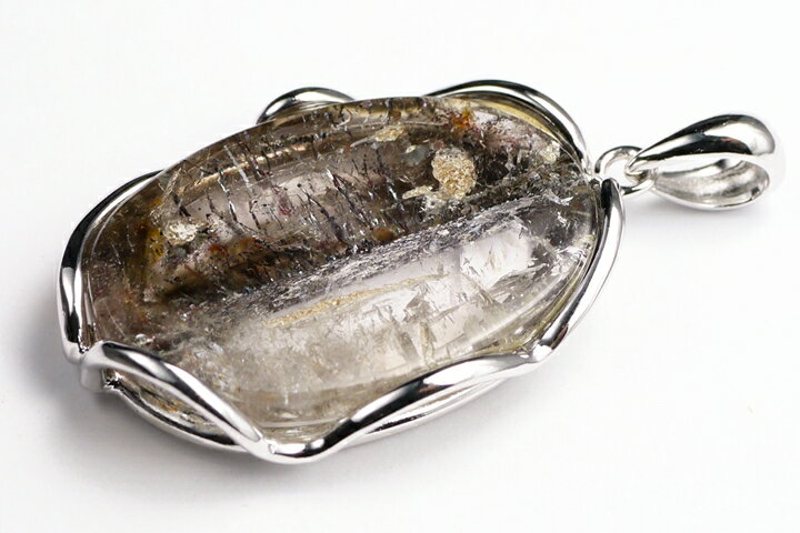 エレスチャルスーパーセブンペンダントトップ　エスピリット・サント産