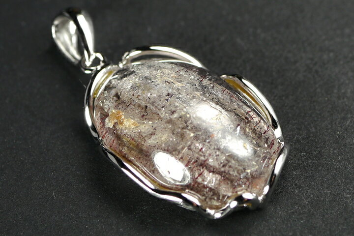 エレスチャルスーパーセブンペンダントトップ　エスピリット・サント産