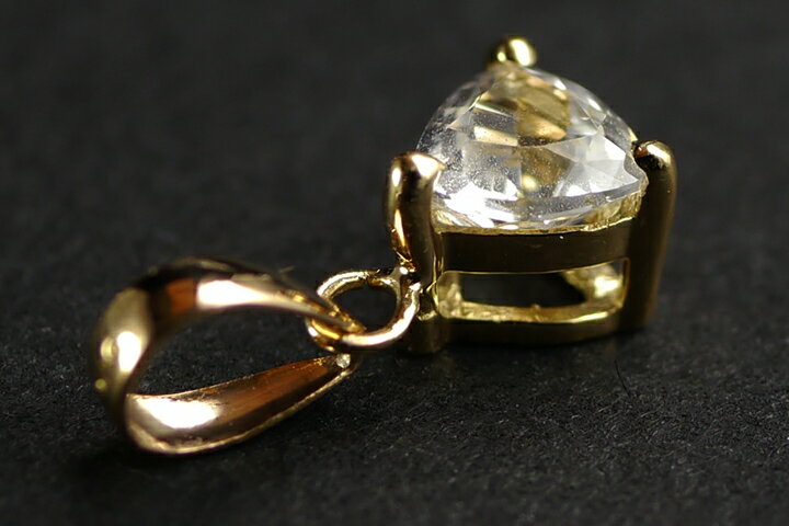 0.27ctフェナカイトK18ペンダントトップ　ファイナルグレード++ ブラジル産 鑑別書付き!