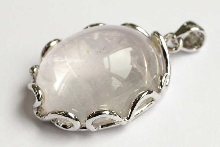 ピンクメタモルフォーゼスペンダントトップ　限定品