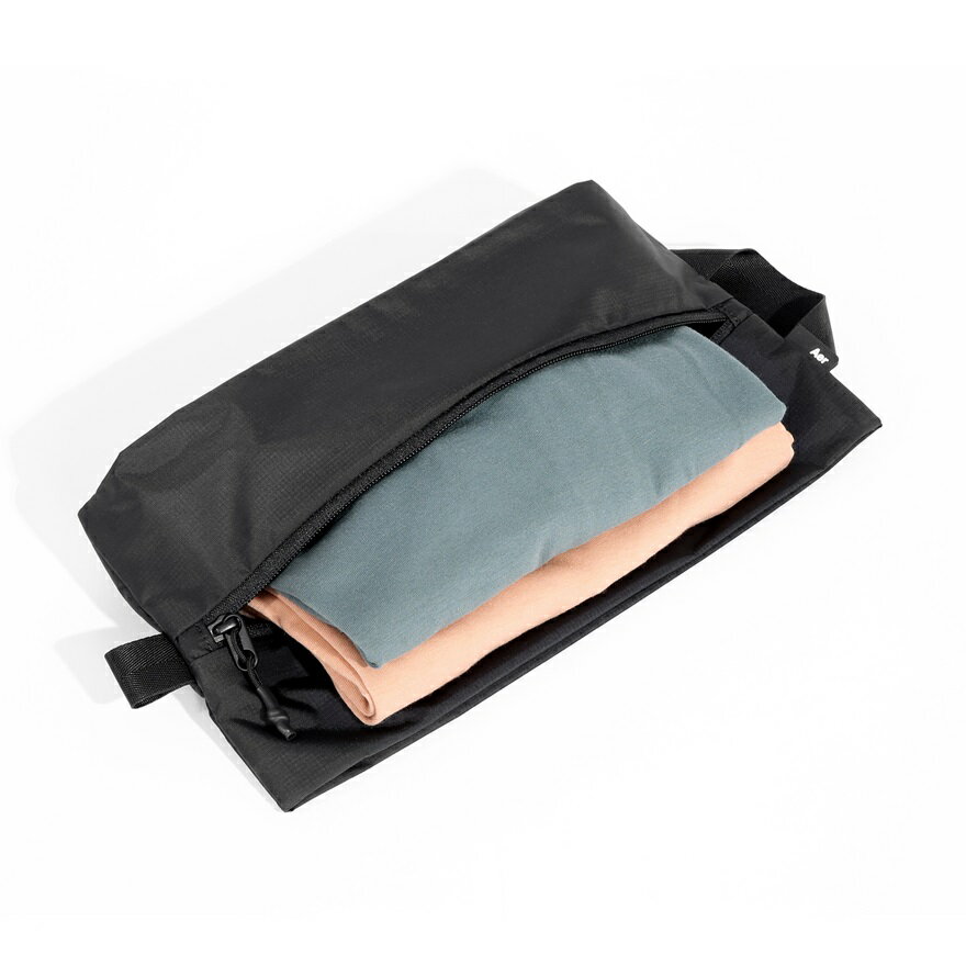 乐天商城 - AER Zip Bag Small（S） 出張時の着替えの収納に AER Zip Bag Small【正規取扱店】AER（エアー） 出張・旅行用収納袋 ポーチ（S） AER-21055