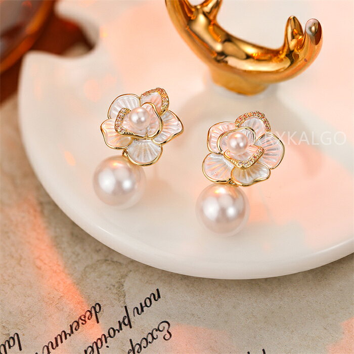 Rakuten - 【SALE★20％OFF】ピアス イヤリング アクセサリー レディース 花 パール ピンク 揺れる SV925製 ギフト クリスマス プレゼント 母の日 結婚式 オケージョン お呼ばれ パーティー 大ぶり 華やか 和服 浴衣 花 金 金属アレルギー対応