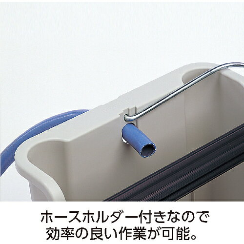 [モップ絞り器]【両足で支えるので、バケツがぐらつくことなくモップを引き上げら...