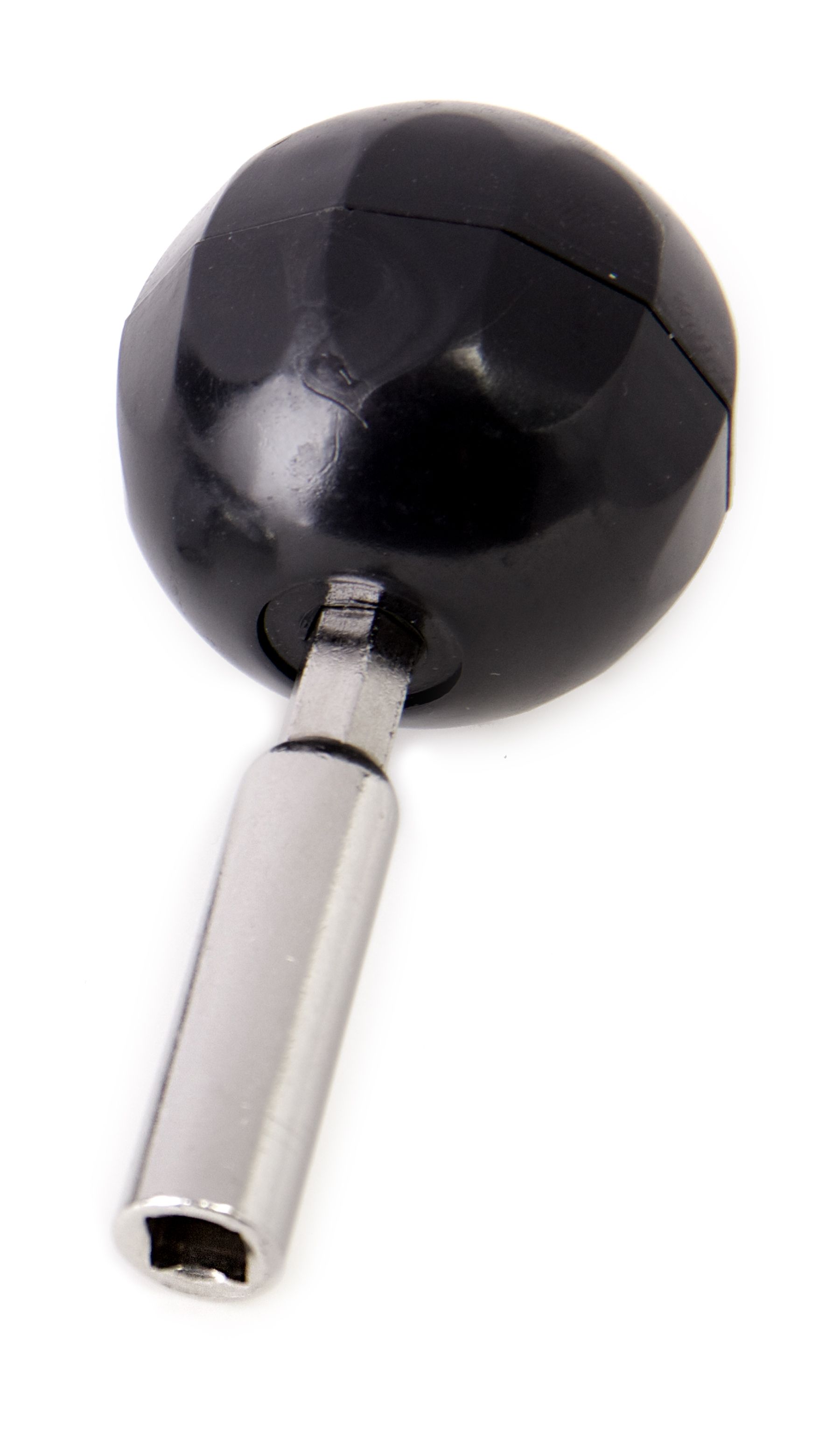 Ratchet Key ドラムテクニシャンのマストアイテム。 ラチェット式の為、ドラムヘッドの取り 外しはもちろん、キーボルトを使用して いる箇所を調整する際に非常に便利。
