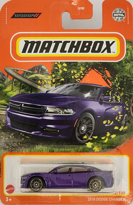 MATCHBOX　2018 DODGE CHARGER　ミニカー　マッチボックス