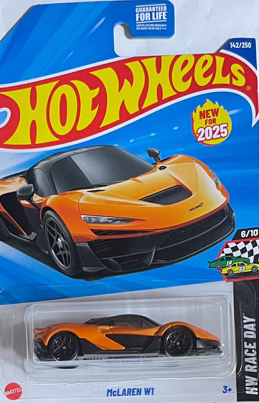HOTWHEELS HW RACE DAY McLAREN W1 ホットウィール ミニカーのサムネイル