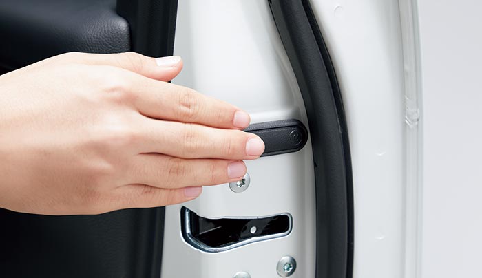 【楽天ブラックフライデー ポイント3倍 11/20 20:00~11/27 01:59 】HONDA ホンダ 純正 アクセサリー パーツ N-ONE Nワン エヌワン静電気除去プレート 08R73-PA1-001 JG3 JG4 オプション