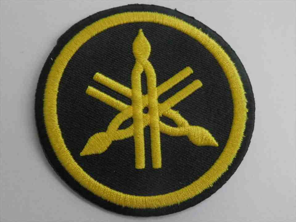 YAMAHA　MOTORCYCLES　音叉マーク　ワッペン　（242105）